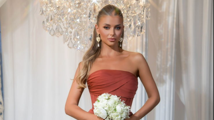 Classic Bridesmaid Dress Styles That Never Go Out of Fashion